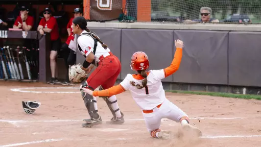 Wynnie Reid scores v NIU - April 27 2024