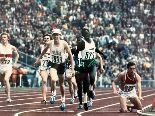 Dave Wottle Finish Line