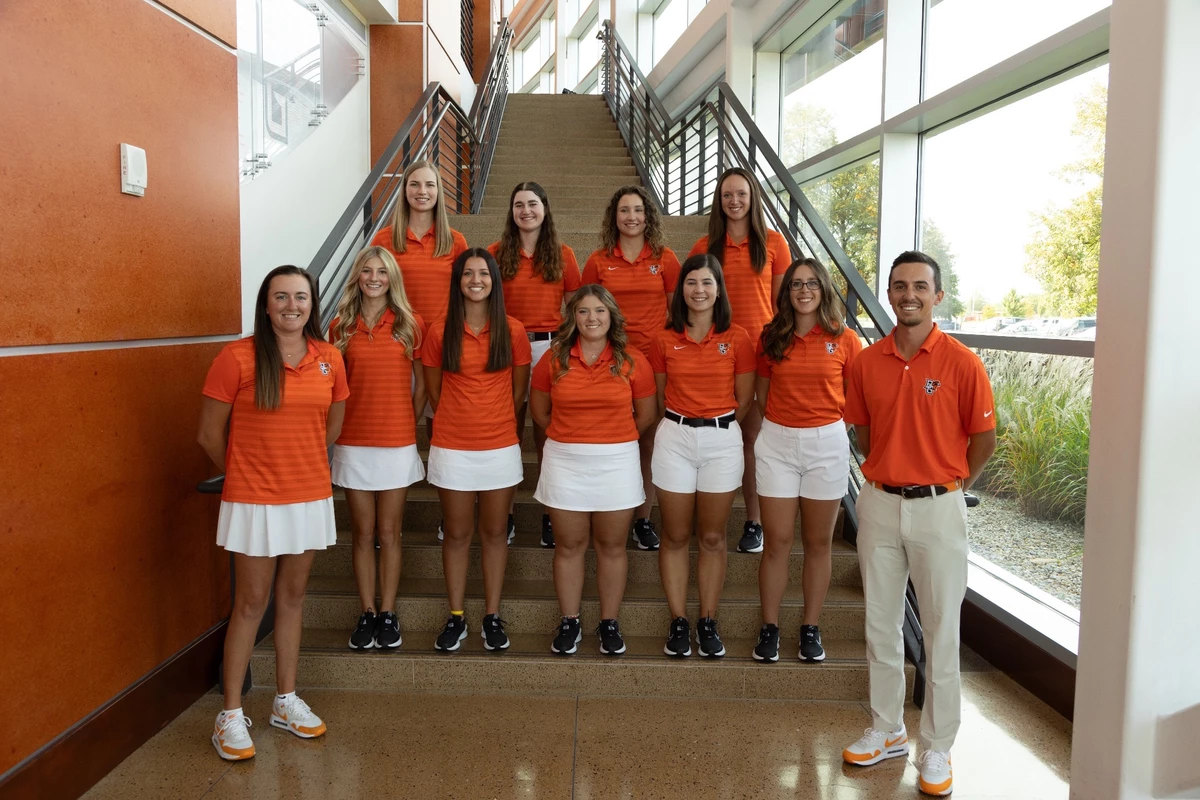 2024-25 WGOLF Team Photo