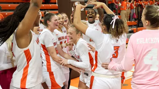 Fleming scored her 1,000th career point early in the first quarter of the win
