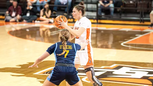 Jasmine Fearne v Marquette | December 2024