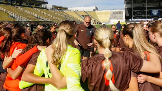 Huddle | Chris Fox | Nov. 4, 2025, v Miami