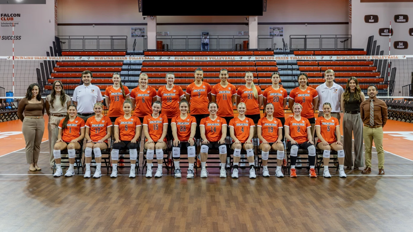BGSU Volleyball Team Photo 2025