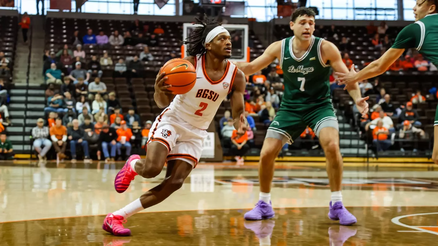Javontae Campbell vs. Le Moyne