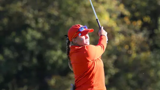 Makenna Jones at Loyola Parkinson Invitational