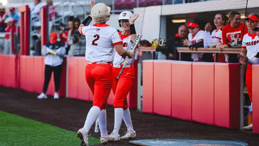 Hannah Hunt (2) & Hanna Massaro | Feb. 24, 2025, vs. #2 Oklahoma