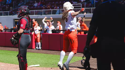 Delaney Davis scores at Oklahoma | Feb. 24, 2025