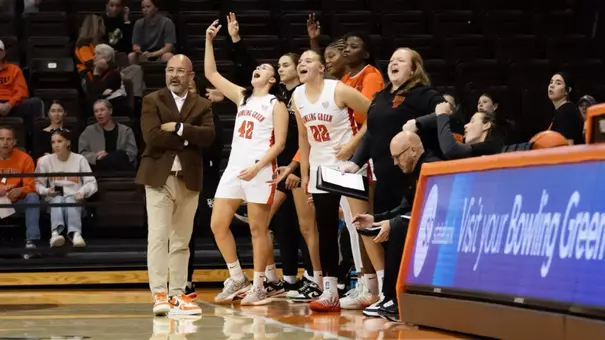 Bench celebrates | Oct. 25, 2026, v Ohio Dominican