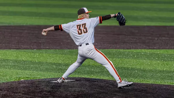 Joey Buchanan vs. Findlay