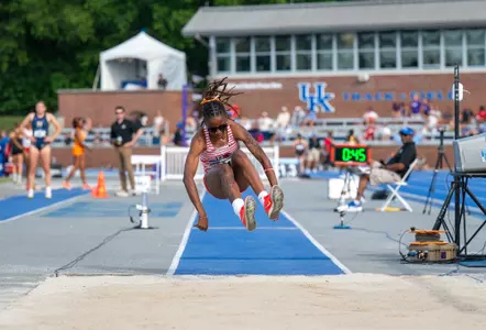 Bianca Staples LJ NCAA East First Round