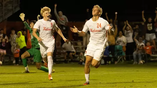 Lucas Brinkman (24), Tyson McCoy v DePaul
