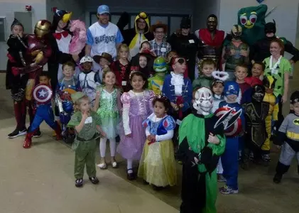Blue Hens Invite FHClub Members to Annual Halloween Bash