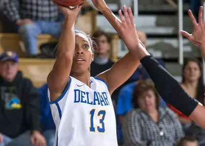 Senior Kelsey Buchanan Earns CAA Co-Player of the Week Honors