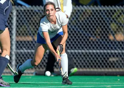 Kasey Prettyman Leads #19 Blue Hens in 6-1 Senior Day Victory Over Villanova