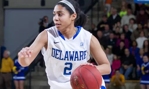Courtni Green Registers Career Day as Blue Hens Kick Off Season With 64-43 Win at Rhode Island