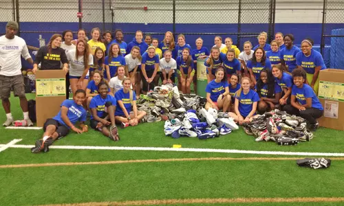 BLUE HEN SPOTLIGHT: Delaware Cross Country, Track & Field Teams Take Strides to Help the Less Fortunate