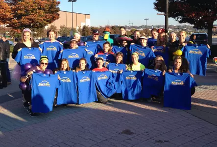Blue Hen Softball Team Participates in Halloween Hoopla 5K Walk/Run Benefiting Kind to Kids