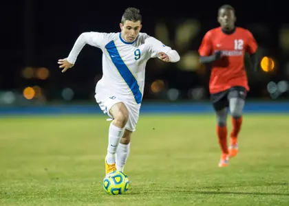 Guillermo Delgado Earns Top Drawer Soccer Preseason Best XI Honor