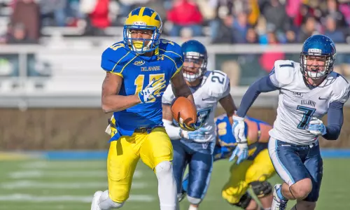 No. 6 Villanova Spoils Blue Hen Comeback with Last Minute 35-28 CAA Football Victory