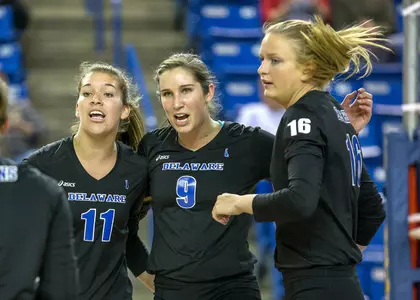 UD Volleyball Travels North To Compete in UNH Holly Young Invitational