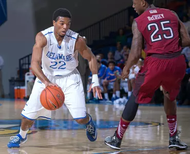 Fairleigh Dickinson Uses Late Run To Post 76-74 Men?s Basketball Victory Over Blue Hens
