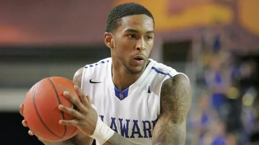 Usher Continues Torrid Streak, Delaware Blasts James Madison 81-65 to Stay Unbeaten in CAA Action