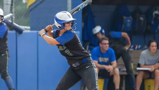 Delaware Softball Falls To Hampton, Host Hawai?i at Oceanic Time Warner Cable Paradise Classic
