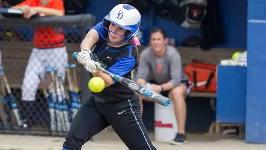 Blue Hen Softball Defeats St. John?s, 5-1, in Home Opener Behind Strong Effort From Szymanski