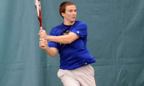 Delaware Snaps Losing Streak with 5-2 Win Over Villanova as Beneck Breaks School Record with 71 Career Singles Victories