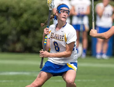 Junior Caitlin McCartney Named CAA Co-Defensive Player of the Week
