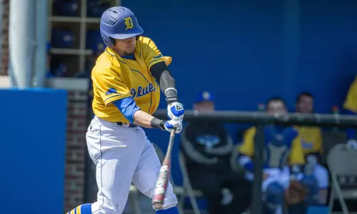 Blue Hens Head South to Begin 2015 Season