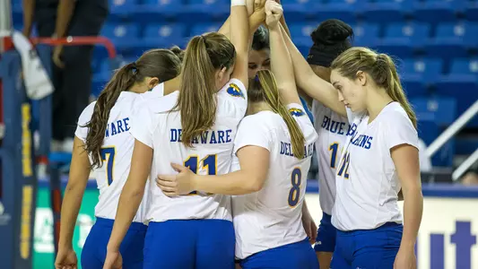 University of Delaware Volleyball Wins Three of Four Matches at Temple Alumni Tournament