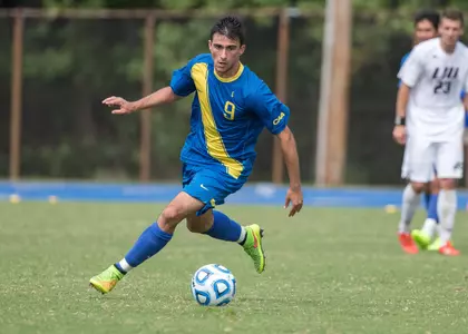 Delgado Scores Game-Winning Goal in Double Overtime as Delaware Defeats Hofstra 2-1