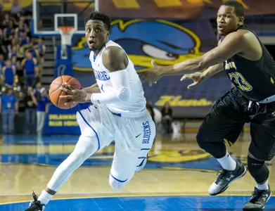 Blue Hens Grind Out 67-64 Overtime Victory Over Towson