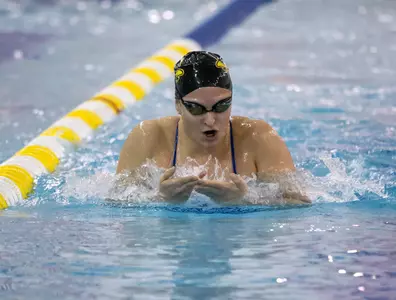 Delaware Swimmers & Divers Win Big, Sweep Iona in Non-League Meet