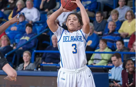 Turnovers Hinder Blue Hens in 60-50 Setback to Elon