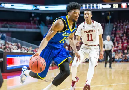 Corbett Injured as Blue Hens Drop 69-50 Non-Conference Tilt at Temple
