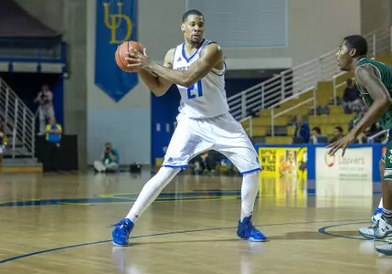 Blue Hens Storm Back For Dramatic 70-69 Road Win Over Marist
