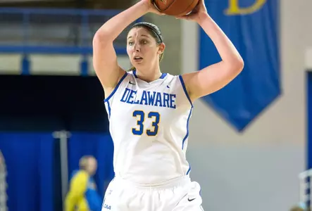 BLUE HEN SPOTLIGHT: Leon Sets her Sights on New Site for Teach for America