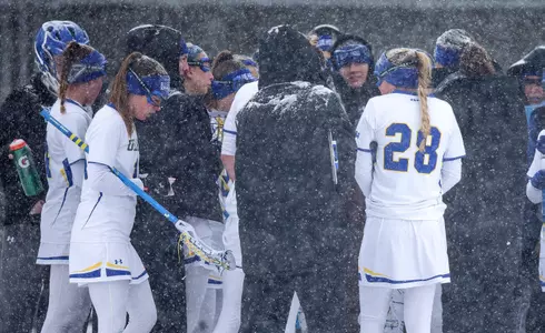 Women's Lacrosse Match at La Salle Time Change