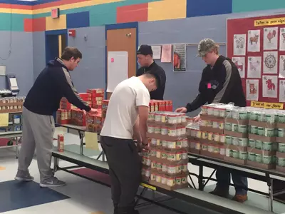 Delaware Baseball Giving Back to the Community