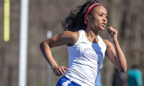 Delaware 400 Meter Relay Team Advances at Penn Relays