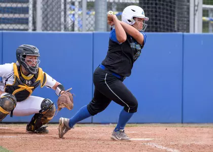 UD Freshman Mariah Kondravy Named CAA Softball Co-Rookie of the Week