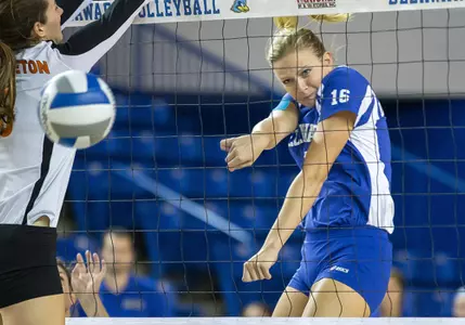 UD Edges Boston College, Falls To Michigan State at Holly Young Invitational