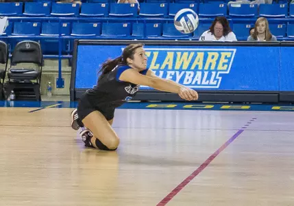 Blue Hens Claim UD Invitational Title With Five-Set Victory Over Sacred Heart