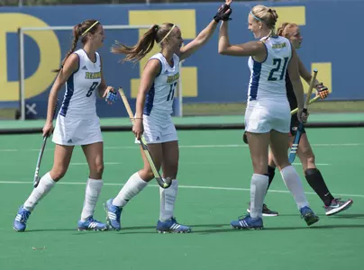 Hens Now 8-0 Following Defensive Battle Against Pacific