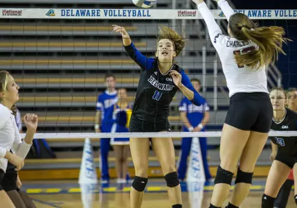 Delaware Volleyball Again Falls in Five Sets in 3-2 Loss to Charleston
