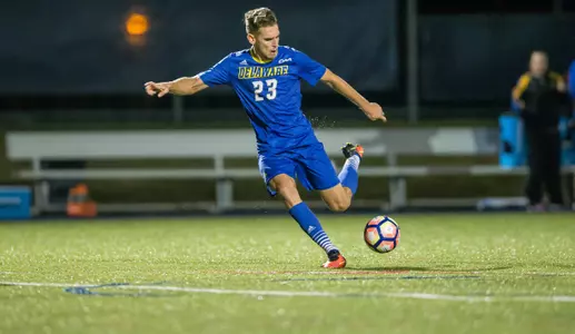 Seniors Lead Blue Hens in 3-2 Win at Elon