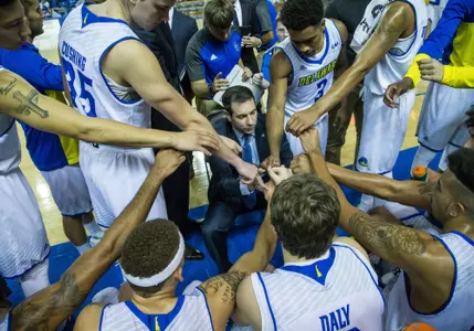 Blue Hens Look For Third Straight Win Tuesday at La Salle