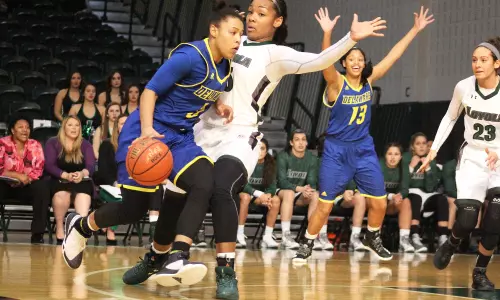 Delaware Grinds Out Hard Fought 47-45 Victory Over Loyola